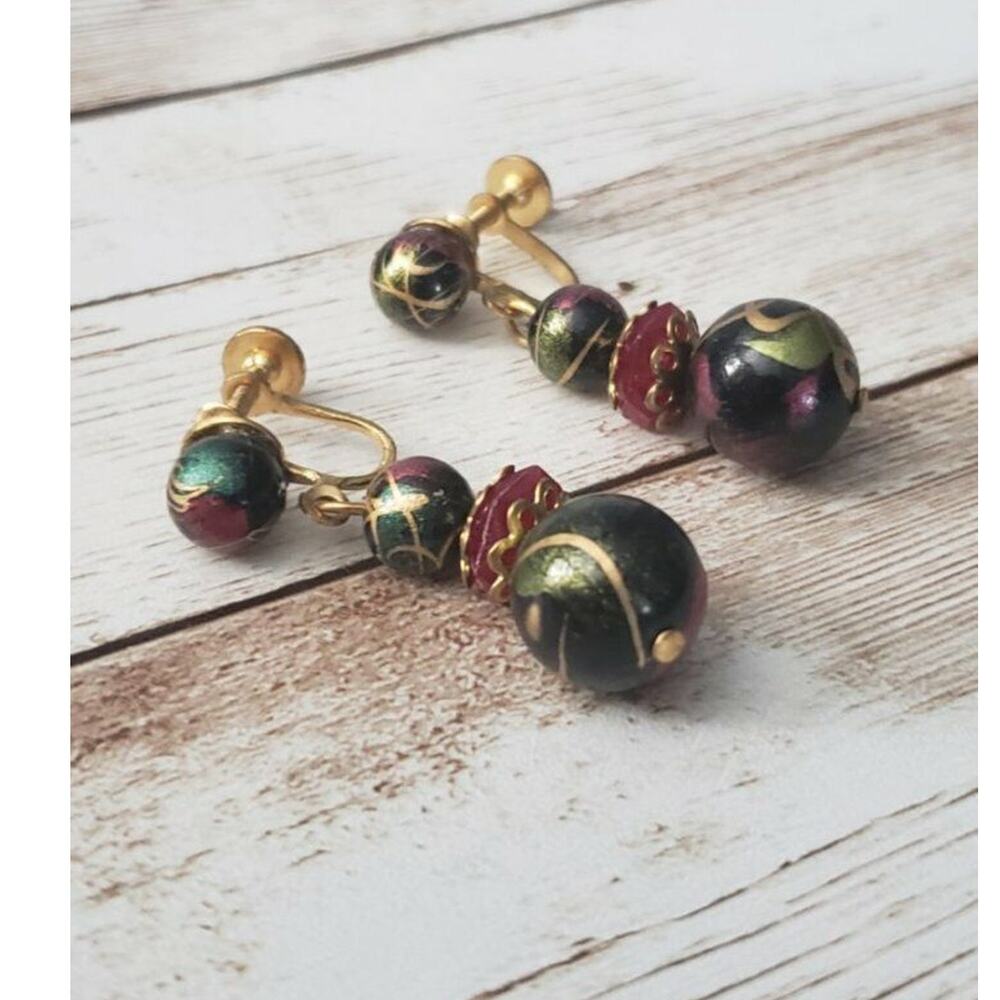 Vintage Screw Back Earrings Dangle Gold Tone, Green, Black, Red Statement